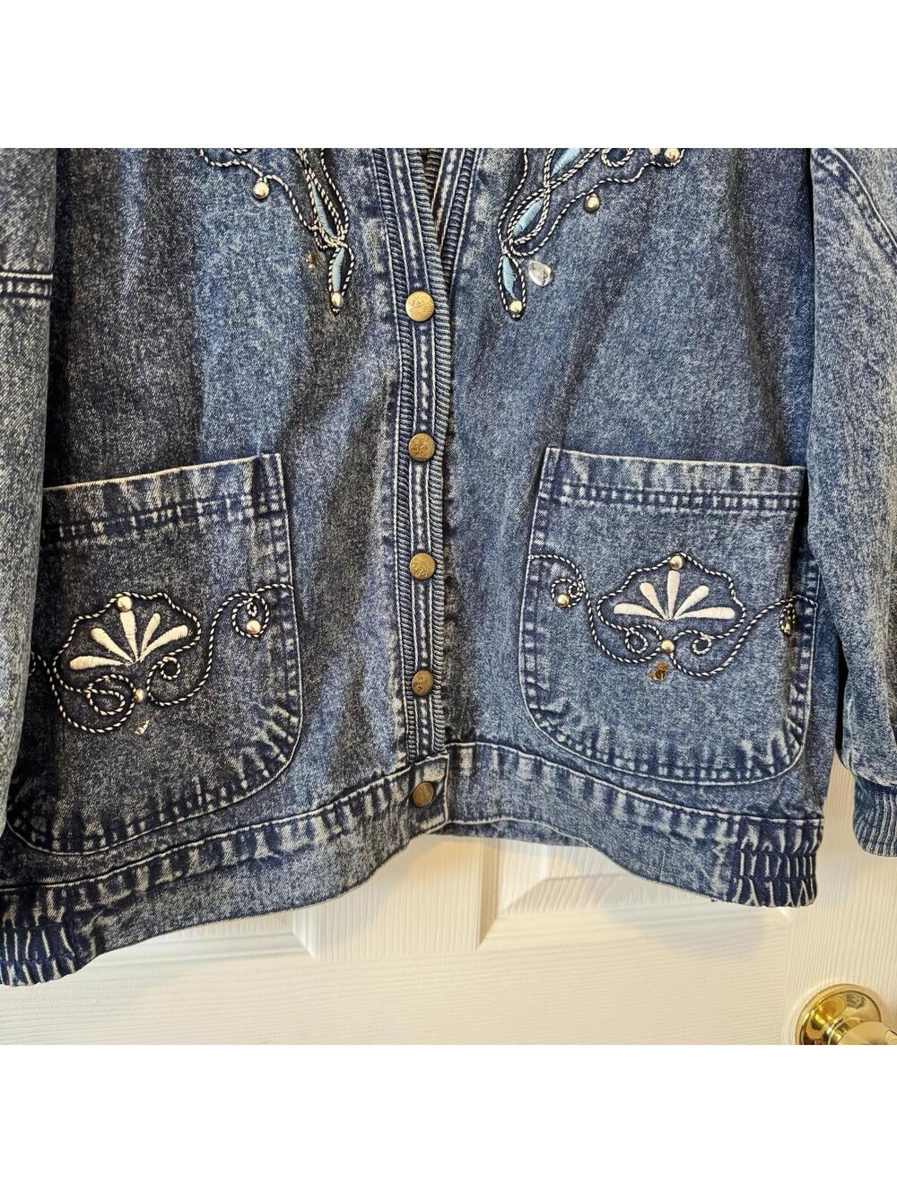 Vintage 90s Embellished Acid Wash Denim Jacket Oversized Cardigan Rhinesto Boho - Picture 4 of 9